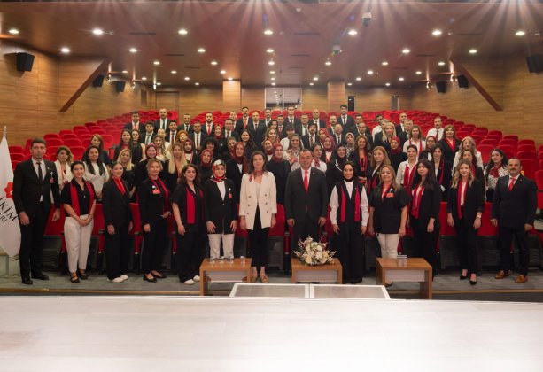 Birikim Okullarında Öğretmen Seminer Dönemi Başladı: Birlikte Gelişiyor, Yeni Döneme Birlikte Hazırlanıyoruz
